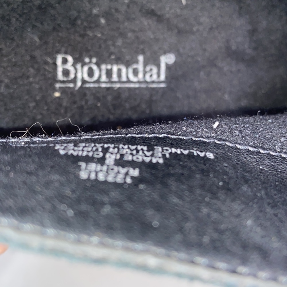 Bjorndal Black suede ladies booties, lace up, size 9 - Picture 4 of 6